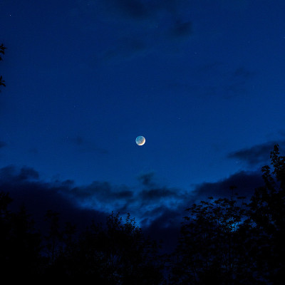 月光的夜晚。