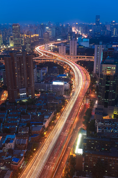 航拍上海城楼夜景