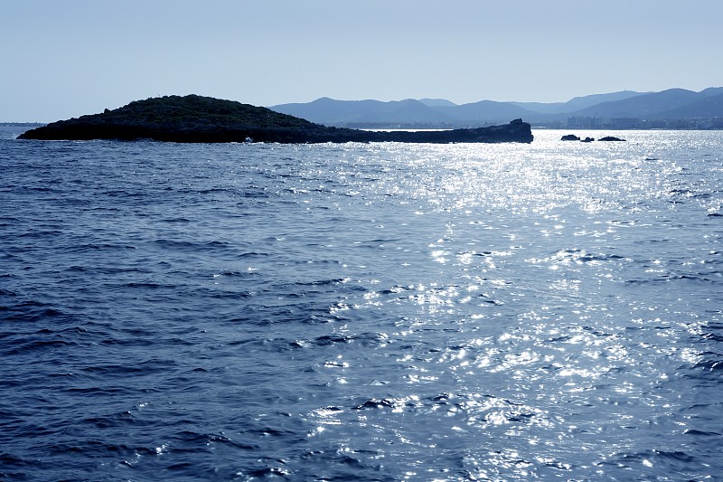 地中海伊比沙岛蓝色海景