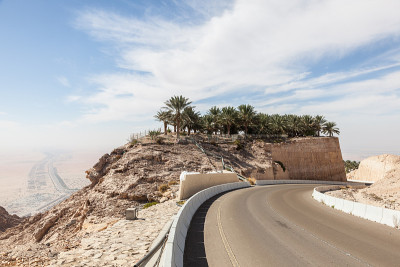 阿尔Ain的Jebel Hafeet山路