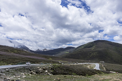 山春季景观