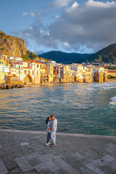 Cefalu，意大利巴勒莫省西西里岛的中世纪村庄