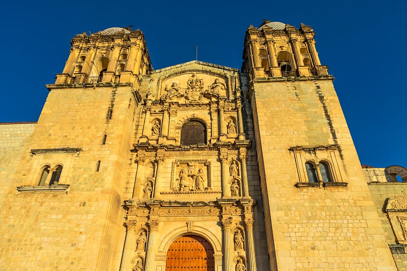 Santo Domingo de Guzman Facade Church 瓦哈卡墨西哥