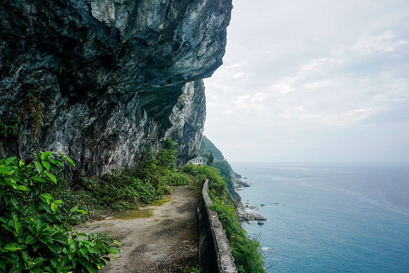 台湾东海岸太平洋附近美丽的悬崖景观