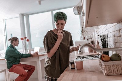 喝抗抑郁药的妇女患有严重的抑郁症