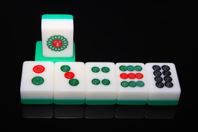 麻将牌
