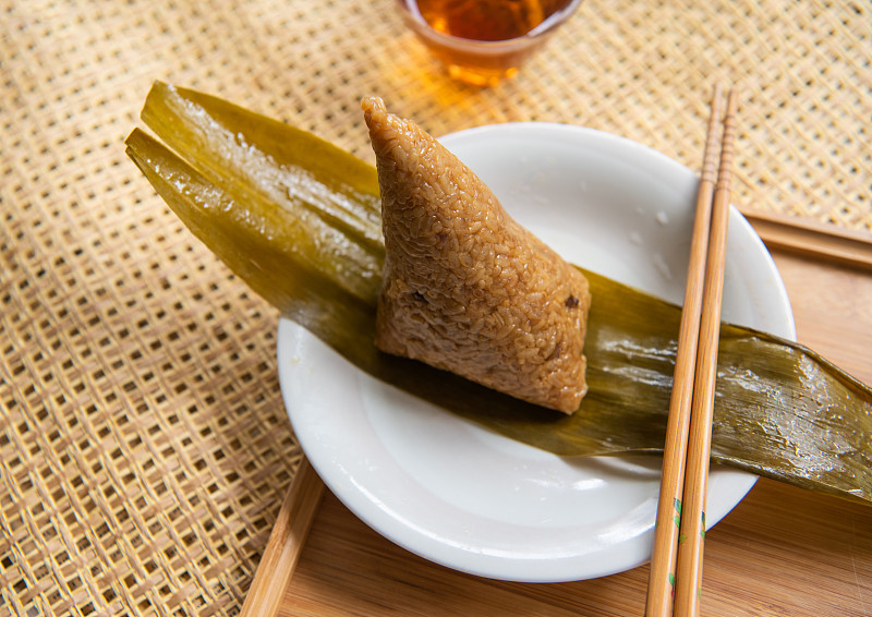 中国的传统节日食品粽子