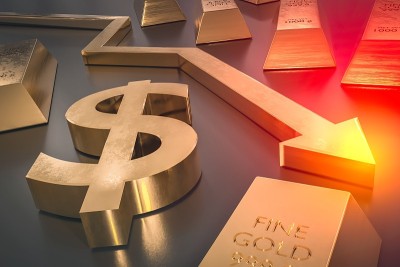 金元符号和箭头向下——美元货币下落概念