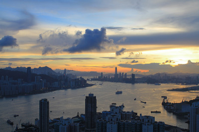 魔鬼峰和维多利亚港