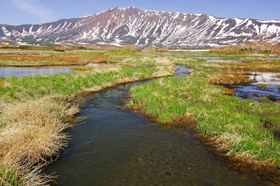 堪察加的风景，山脉和火山。