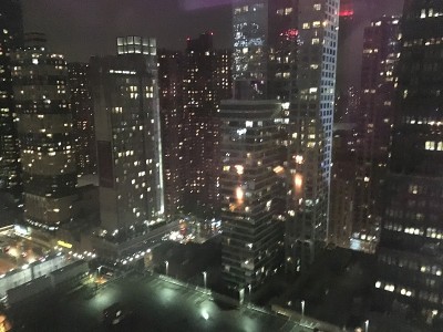 纽约曼哈顿摩天大楼的夜晚。