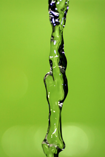 水倒