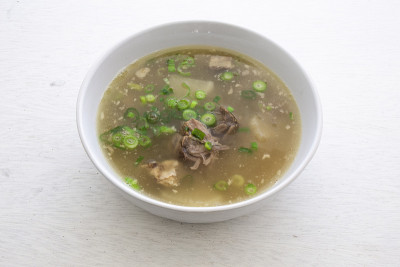 牛肉排骨汤