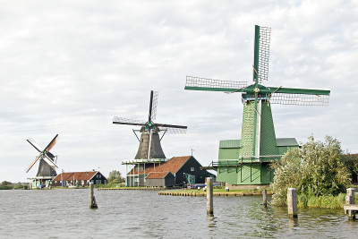 荷兰Zaanse Schans的中世纪风车