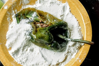 一种裹着面粉的辣椒