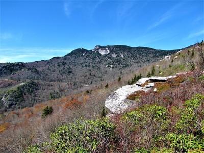 蓝岭山脉岩石面