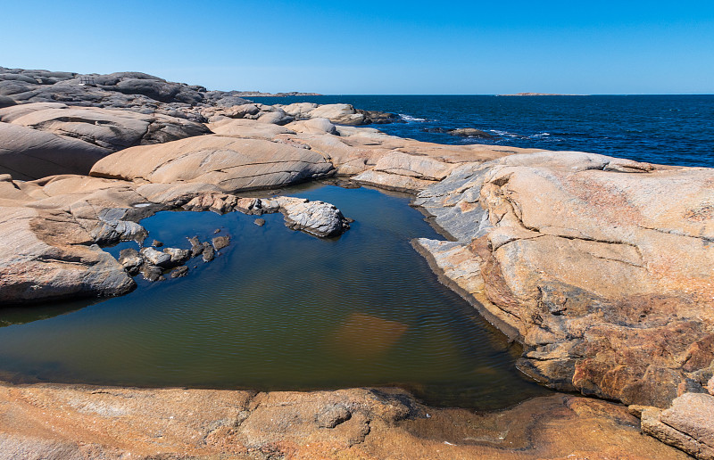 在瑞典西海岸的自然保护区，Sandön Smögen, Bohuslän，有令人惊叹的岩石景观