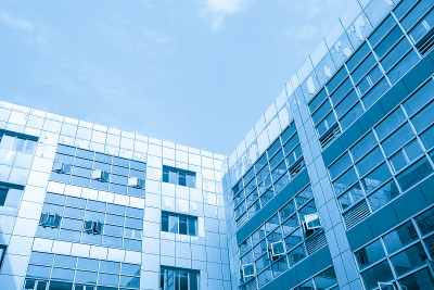 现代城市建筑，中国青岛的摩天大楼