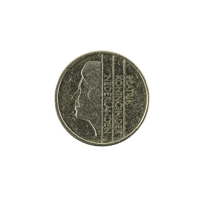 荷兰分硬币(1985年)孤立在白色背景上