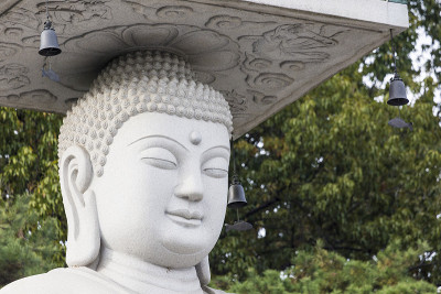 奉子寺位于韩国首尔的江南区。