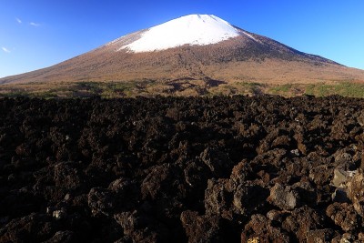 蓝天和岩手山