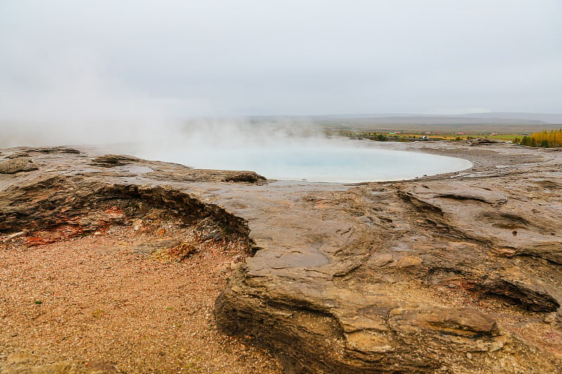 在冰岛Geysir