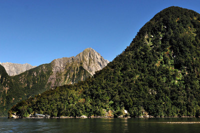 新西兰峡湾