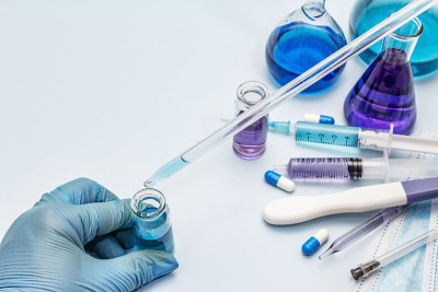 冠状病毒的实验室研究。全球大流行COVID-19、2019-nCoV、SARS-CoV-2