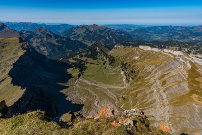 在克莱瓦瑟塔尔的Hohe Ifen徒步旅行