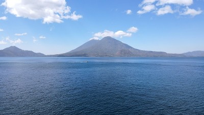 阿特兰湖