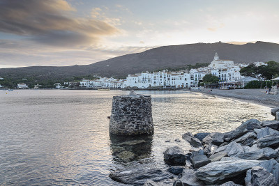 Cadaqués，风景如画的村庄Alt Emporda，加泰罗尼亚，西班牙