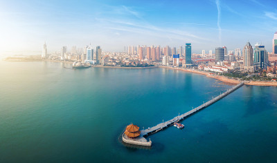 航拍青岛湾城市景观