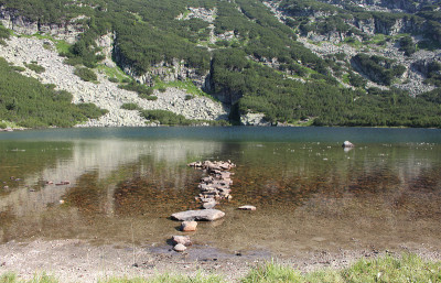 山湖