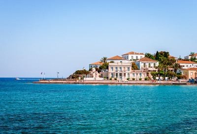 海滨豪宅。Spetses, Saronic海湾，希腊。