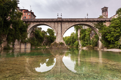 魔鬼桥从西边- Cividale del Friuli