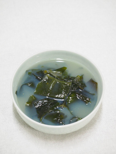 韩国菜紫菜汤