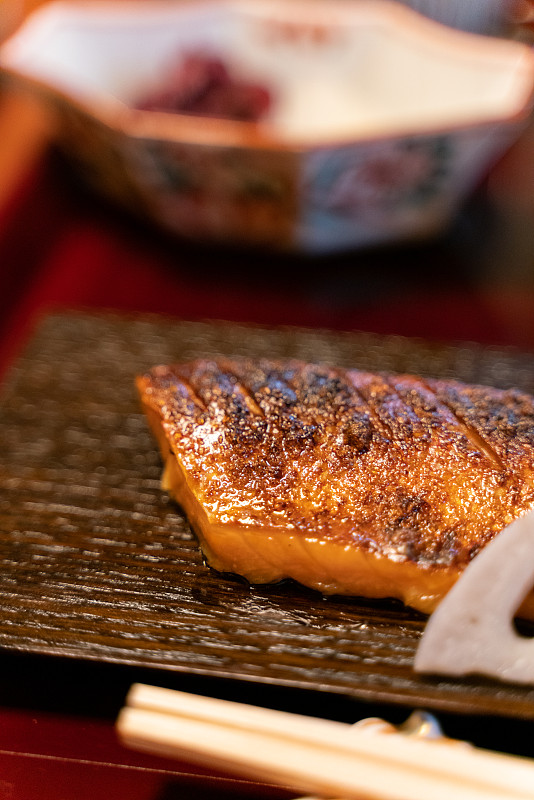 传统的日本食物怀石料理料理在京都，日本