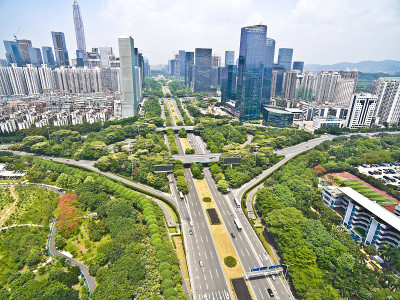 航拍城市高架桥道路与地标建筑