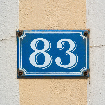 83号
