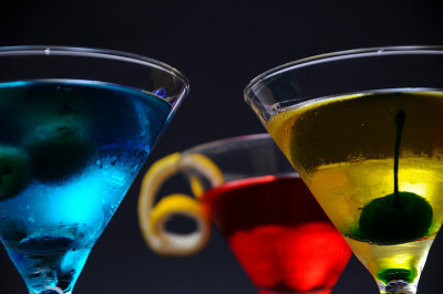 三个马提尼酒杯