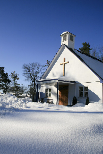 雪中的教堂，Wasagabeach，加拿大安大略省