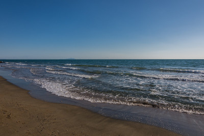 Marina di Minturno，拉齐奥，盖塔。第勒尼安海岸的壮观景色