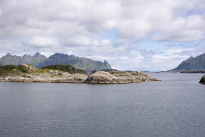 罗浮敦斯沃瓦尔全景