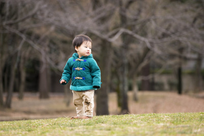 孩子,草坪,冬天