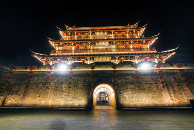 中国广东省潮州市的古城塔:广济塔