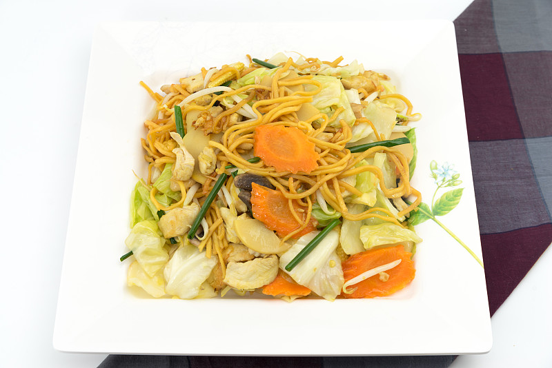 炒面(chow mein)