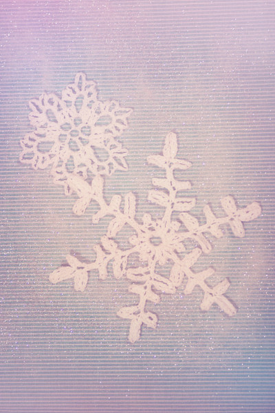 两个钩针雪花