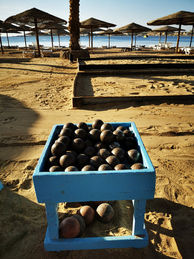 PÃ©海滩上的tanque地方