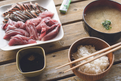 渔港在日本乡村渔人的食物
