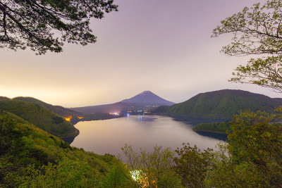 富士山的夜景
